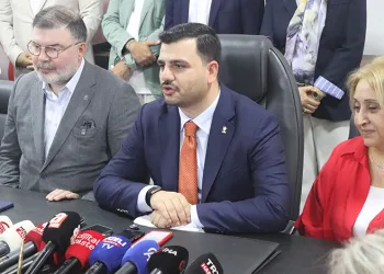 “İlkay Çiçek 1,5 yıl partimize katılmak için çabaladı”