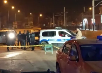 Bursa’da hesap tartışması kanlı bitti: Polisle çatışan kişi öldü