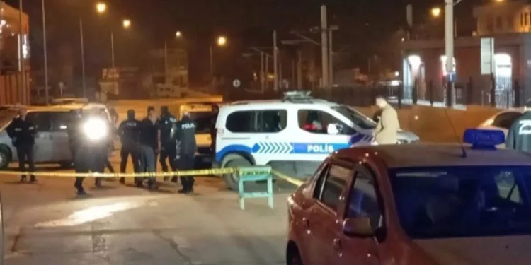 Bursa’da hesap tartışması kanlı bitti: Polisle çatışan kişi öldü