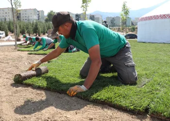 Dostum kamp alanında çalışmalar sürüyor