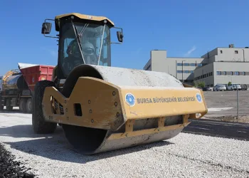 Bursa Şehir Hastanesi’nin iç yolları yenilendi