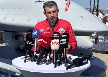 “Oyunun dışında kalmamak için kendimize göre stratejimizi belirledik”
