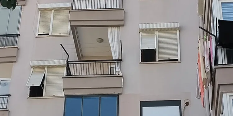 Antalya’da yaşlı anne ve kızı aynı evde ölü bulundu