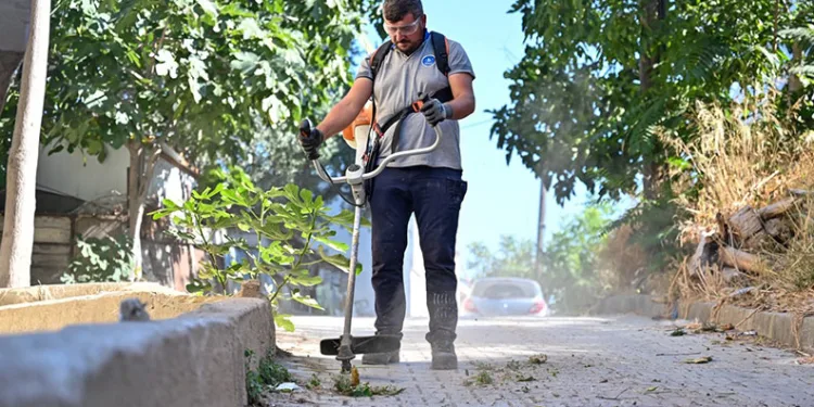 Büyükşehir’den Gölyazı’da kapsamlı bakım çalışması