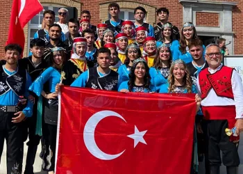 BUÜ Halk Oyunları Topluluğu Belçika’da Türkiye’yi temsil etti