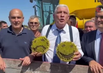 Dervişoğlu Çeltikçi’de çiftçilerle buluştu