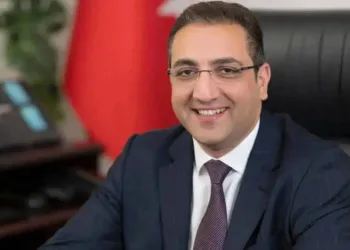 Balçova Belediye Başkanı Onur Yiğit göreve iade edildi