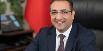 Balçova Belediye Başkanı Onur Yiğit göreve iade edildi