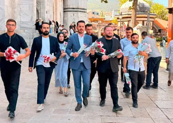 Bursa’da AK Partili gençlerden anlamlı program