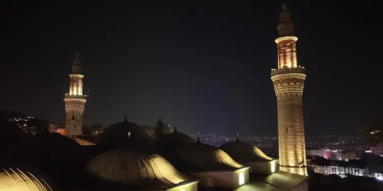 Bursa’da Mevlid Kandili Ulu Cami’de dualarla idrak edildi