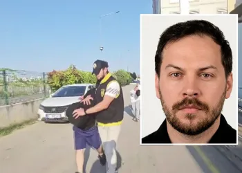 Bıçaklayıp öldürdüler evde oturmaya devam ettiler