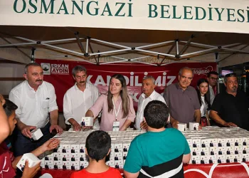 Osmangazi Belediyesi’nden Mevlit Kandili’nde Geleneksel İkram
