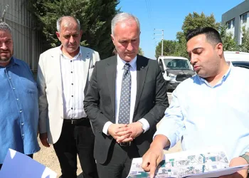 Cerrah’ta Veysel Karani Caddesine sathi kaplama yapıldı
