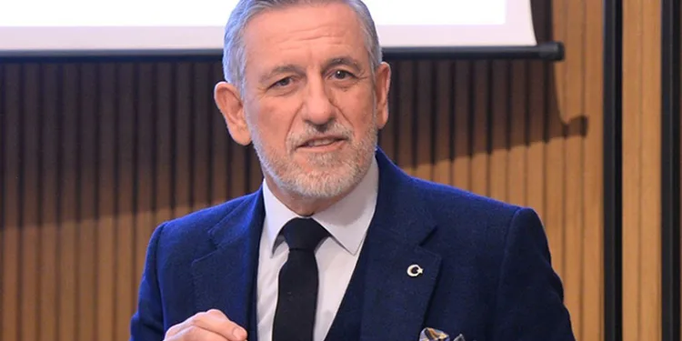“Ticari kredi faizlerinde de düşüş bekliyoruz”