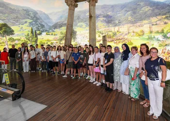 Bosnalı Öğrenciler Osmangazi’nin Tarihine Yolculuk Yaptı
