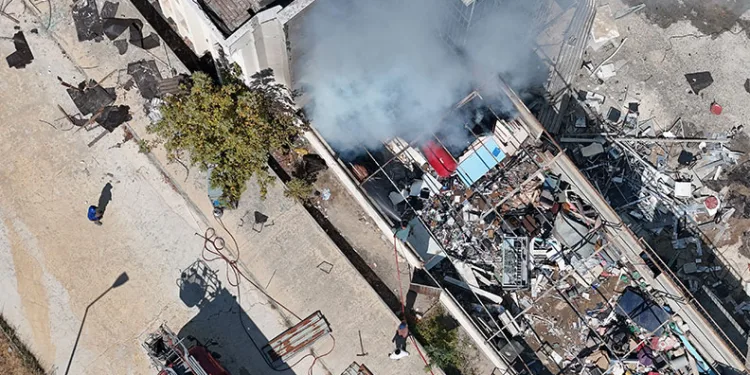 Sinop’ta eski hastane binasında yangın