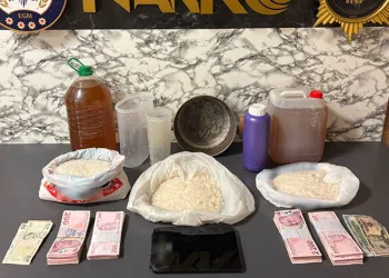 Esenyurt’ta 13 kilo 550 gram uyuşturucu ele geçirildi