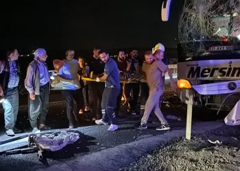 Şanlıurfa’da yolcu otobüsleri çarpıştı: 13 yaralı