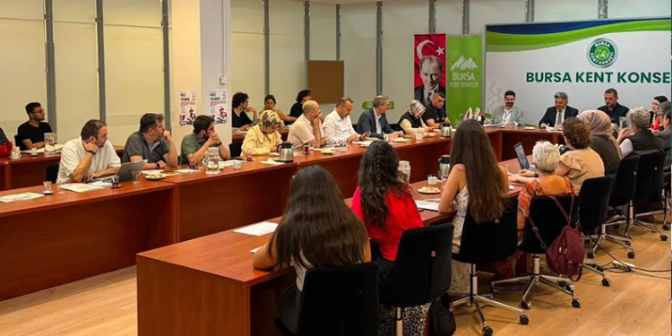 Gençler, Bursa’nın afetlere karşı dayanıklılığı için harekete geçiyor