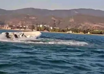 İznik Gölü’nde tekneden düşen 3 kişiden biri yaralandı