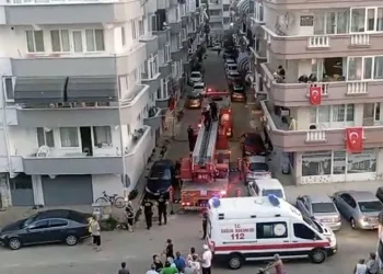 Bursa’da korkutan ev yangını