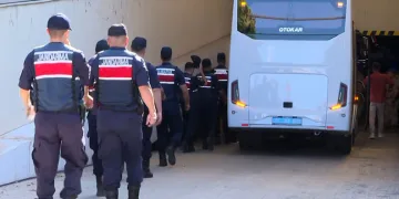 Hazine taşınmazları soruşturmasında 21 şüpheli adliyede