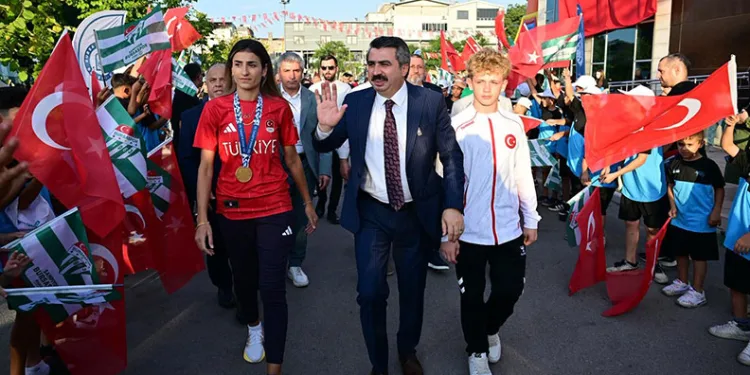 16 branştan 36 bin çocuk spor eğitim aldı