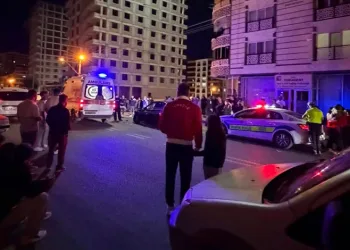 Sincan’da zincirleme kaza: 3 araç birbirine girdi, 1 kişi ağır yaralandı