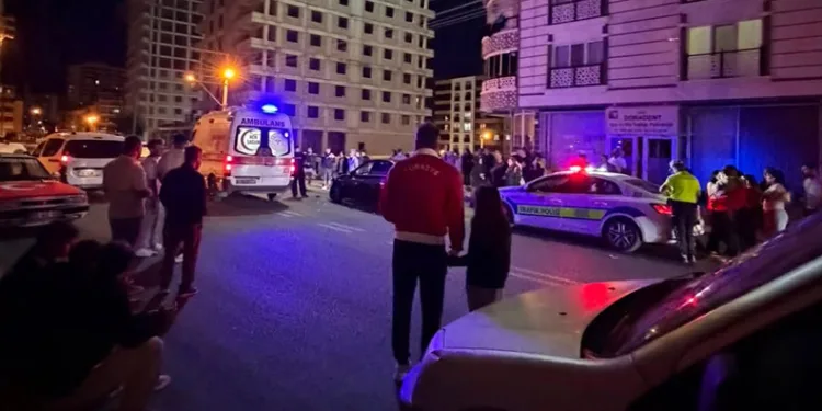Sincan’da zincirleme kaza: 3 araç birbirine girdi, 1 kişi ağır yaralandı
