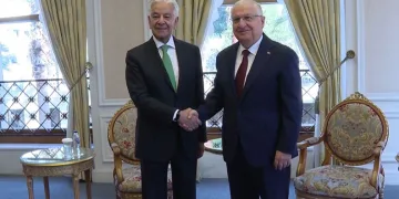 Yaşar Güler ile Pakistan Savunma Bakanı Khawaja Muhammad Asi görüştü