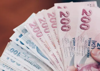 Emeklilere zam farkının ödeneceği tarih belli oldu