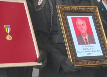 Ankara’daki son Kore gazilerinden 101 yaşındaki Zeki Kural toprağa verildi