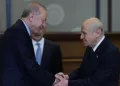 Cumhurbaşkanı Erdoğan ile Bahçeli Beştepe’de bir araya geldi