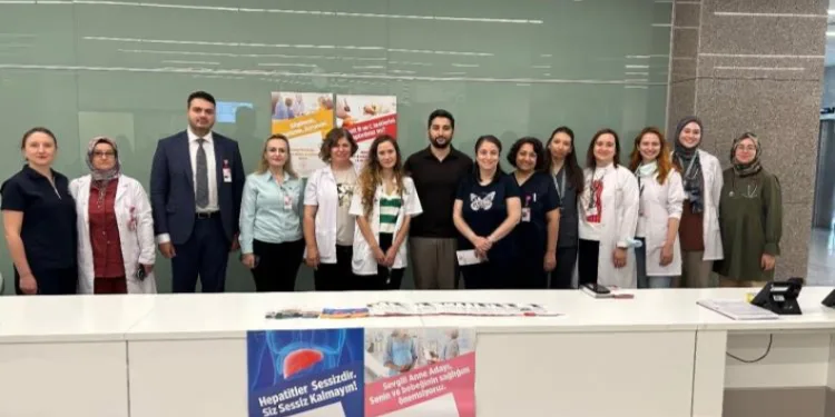 Kütahya Şehir Hastanesi’nde ‘hepatite’ karşı farkındalık çalışması