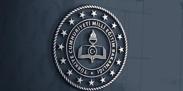 MEB’den yabancı okullardan Türk okullarına geçişe denklik imkanı
