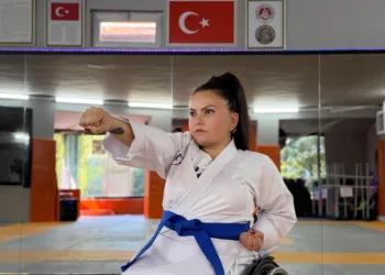 25 yaşında başladığı spor hayatını değiştirdi