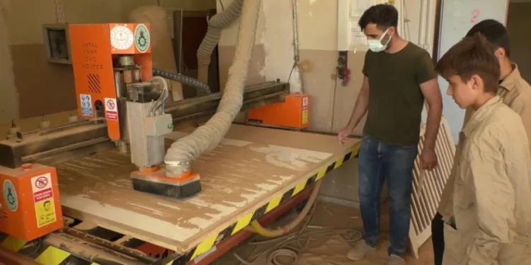 Hakkâri’de öğrenciler tatilde de üretim yapıyor