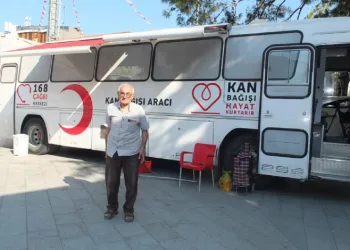 Burhaniye’de aşırı sıcaklar kan bağışını olumsuz etkiledi