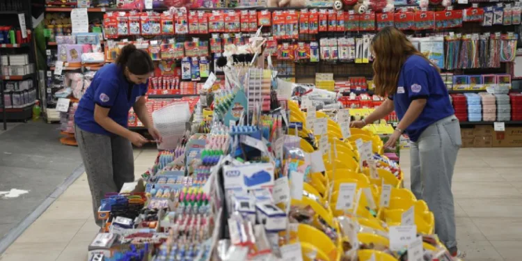 Kırtasiyelerde hareketlilik başladı