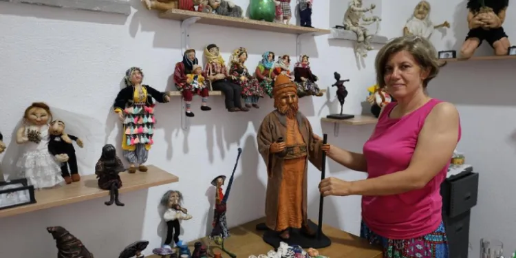 Geleneksel Kitre Bebek sanatı yeniden canlanıyor