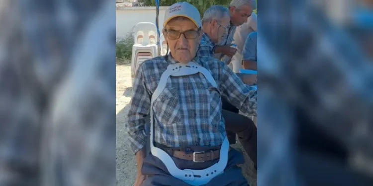 Mehmet amca, ölümden döndüğü kazadan değil bol gelen korsesinden şikayetçi oldu