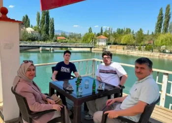 Hisarcık’ta “Kişisel Gelişim ve İletişim Becerileri” söyleşisi düzenlendi