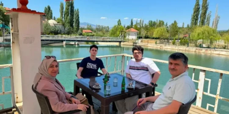 Hisarcık’ta “Kişisel Gelişim ve İletişim Becerileri” söyleşisi düzenlendi