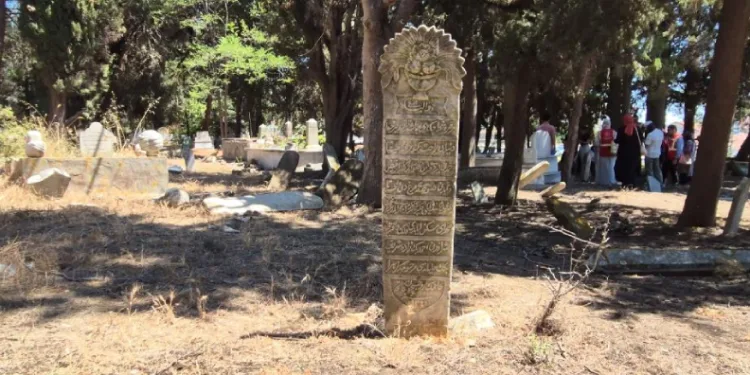 Mezar taşları konuşacak: Unutulmuş tarihleri ortaya çıkacak