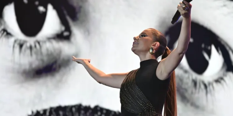 Nevşehir Kültür Yolu Festivali’nde Merve Özbey rüzgarı
