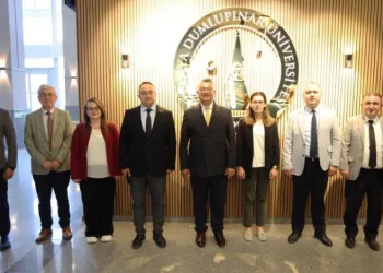 Kütahya Dumlupınar Üniversitesi’nde idari kadrolarda görev değişimi