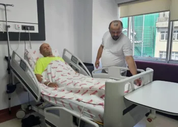 Ayağı kesilmek üzere olan emekli madenci, çözünebilir deri ile sağlığına kavuştu