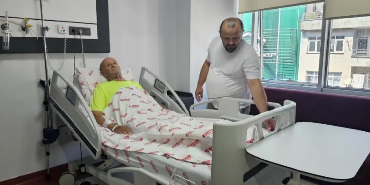 Ayağı kesilmek üzere olan emekli madenci, çözünebilir deri ile sağlığına kavuştu