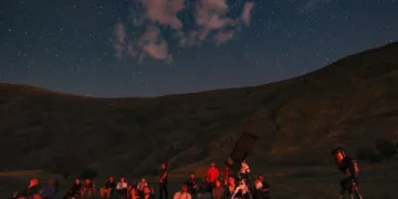 Bitlis’te uzayseverler haftayı gökyüzünü izleyerek geçirdi