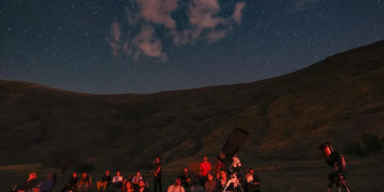 Bitlis’te uzayseverler haftayı gökyüzünü izleyerek geçirdi